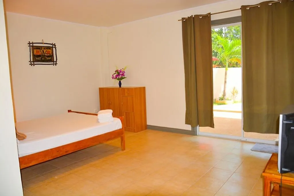 Alona Studios Apartment Hotel Panglao 3*,  Philippines