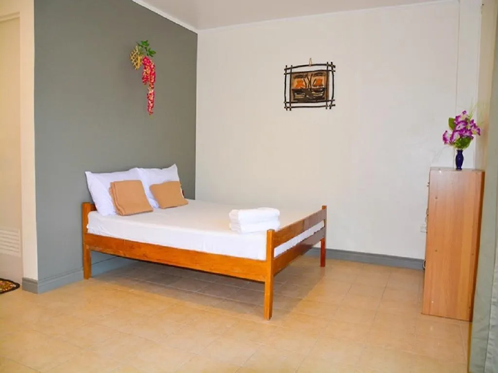 Alona Studios Apartment Hotel Panglao