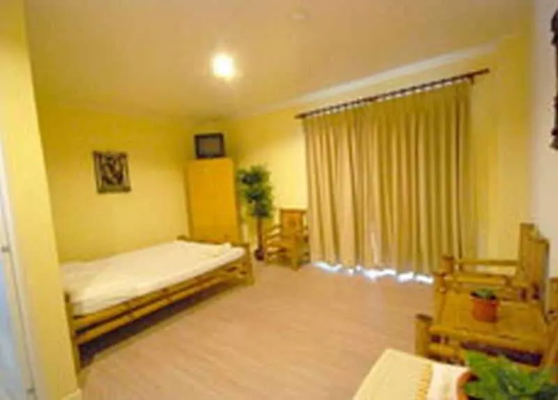 Alona Studios Apartment Hotel Panglao