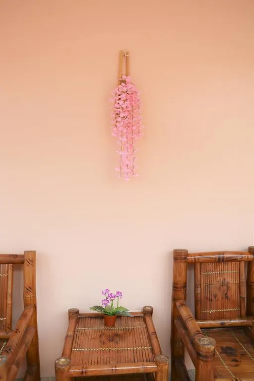 Alona Studios Apartment Hotel Panglao