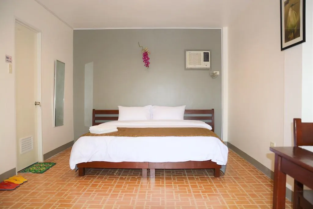 Alona Studios Apartment Hotel Panglao 3*,  Philippines