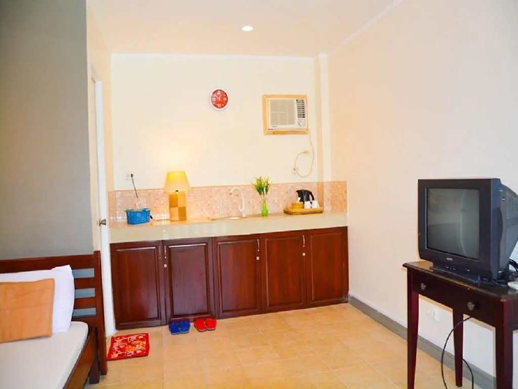Alona Studios Apartment Hotel location