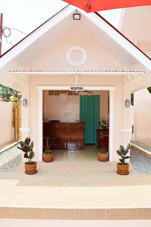 Alona Studios Apartment Hotel Panglao